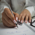 Wat zijn de voordelen van dagelijks schrijven voor je creativiteit?