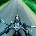 Waarom steeds meer vrouwen kiezen voor motorrijden
