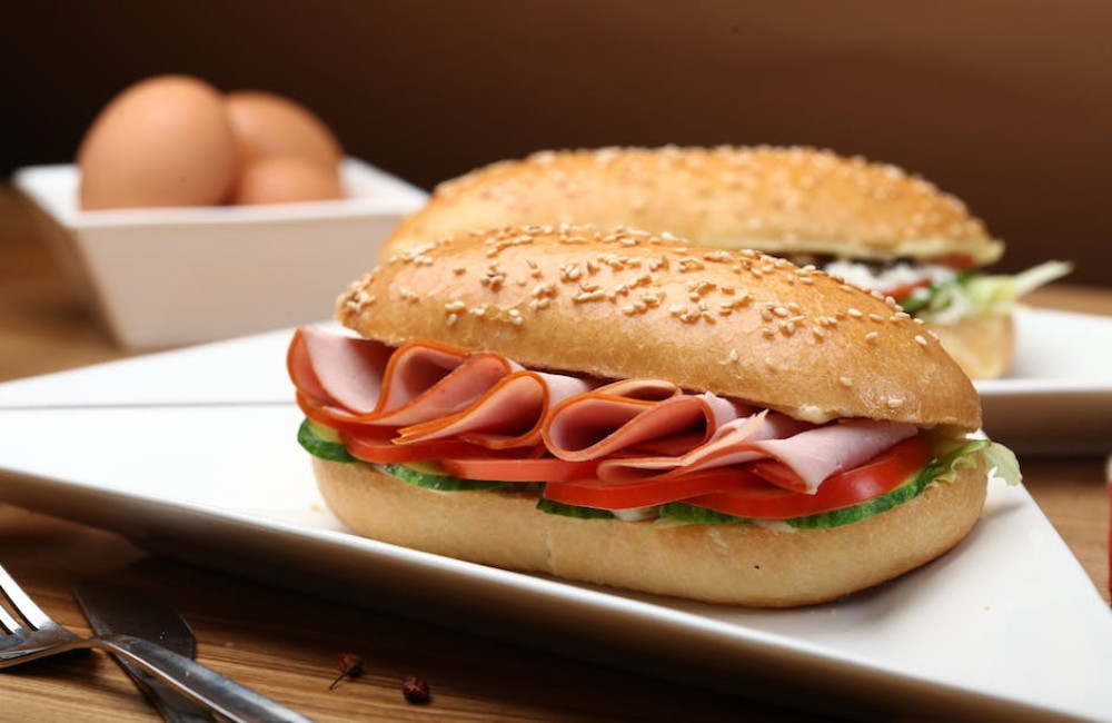 Zo richt je een gezellige lunchruimte in op kantoor